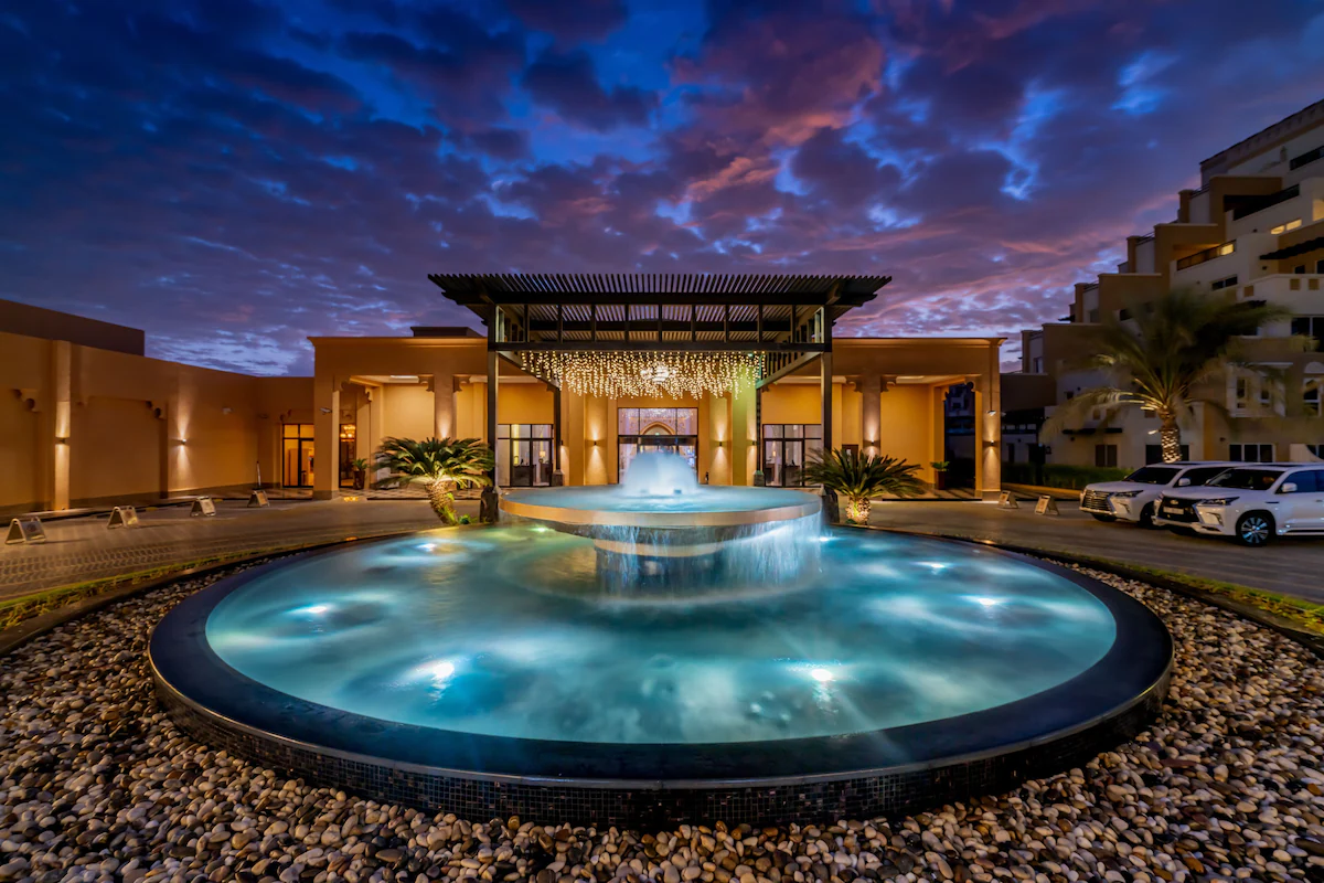 هتل رکسوس باب البحر دبی